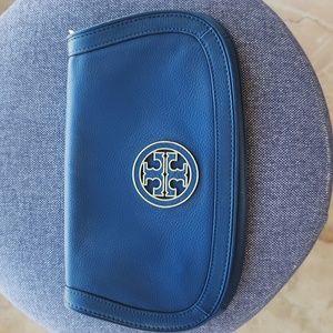 Tory Burch leather Clutch/Shoulder bag.